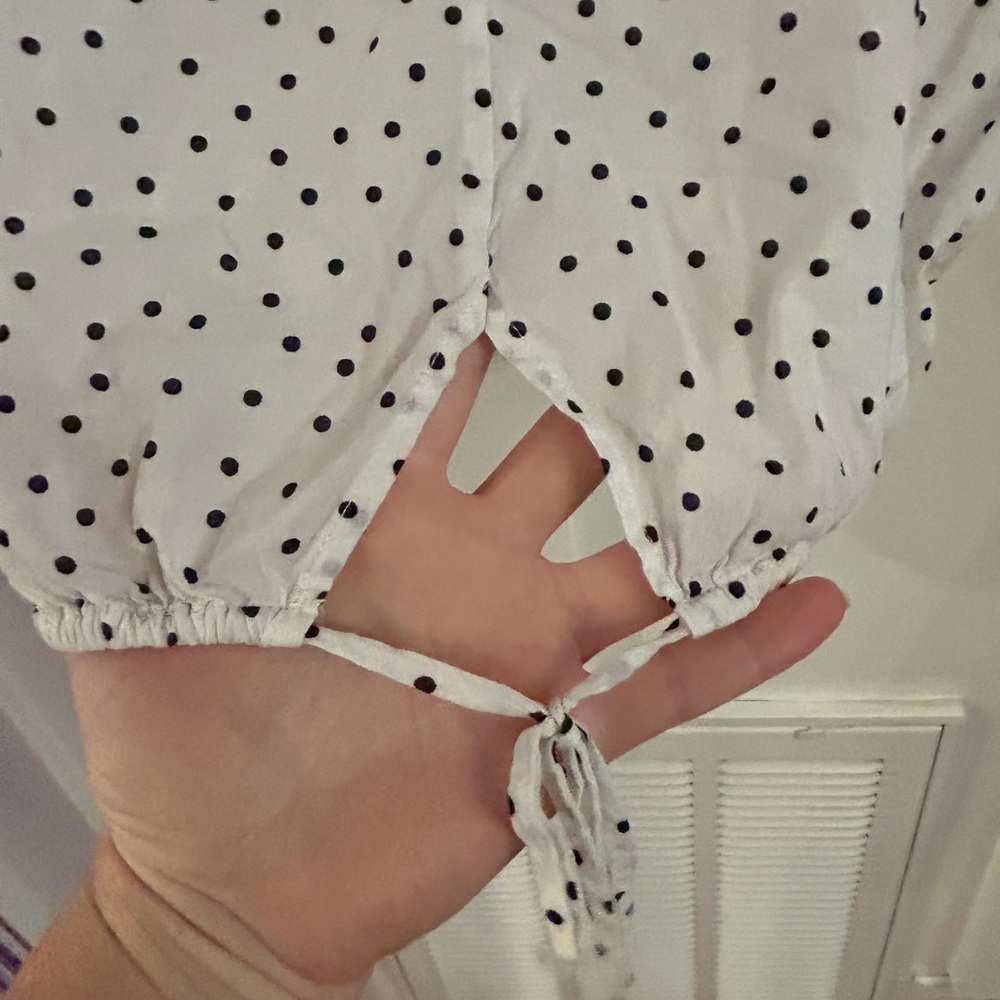 Reformation polka dot ruffle cropped Cambri top Small - Picture 5 of 11